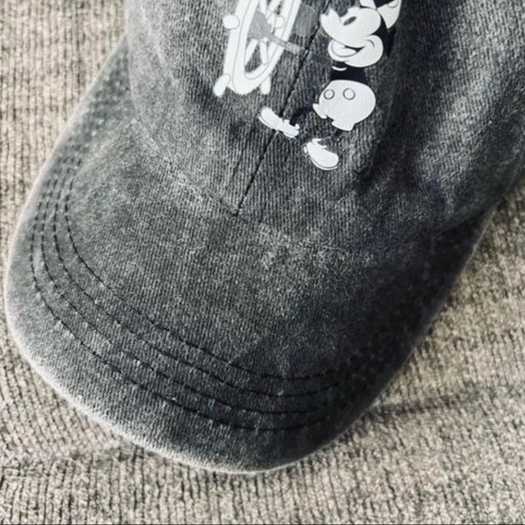 Black KID’s Steamboat Willie Mickey Adjustable Distressed Baseball Cap Ages 6-13 - Picture 6 of 8